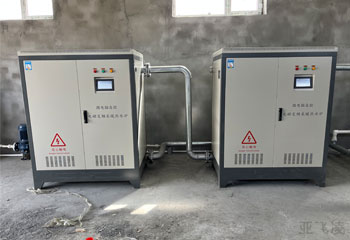 采暖洗浴2台180KW电磁热水锅炉